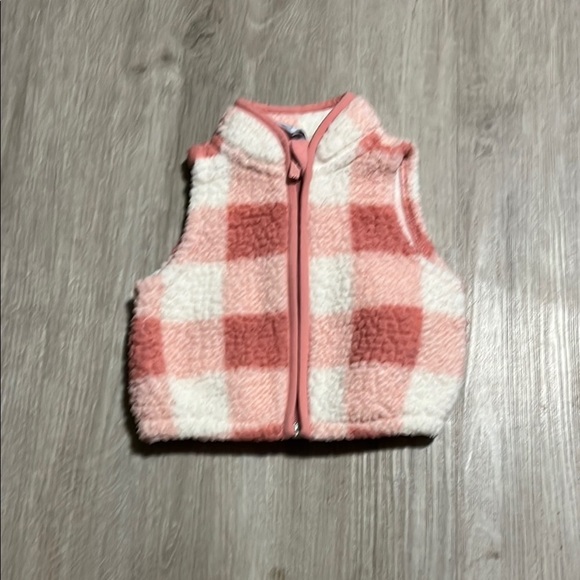 4/$30 Kids Checkered Fleece Vest - Pink and White - Picture 1 of 1
